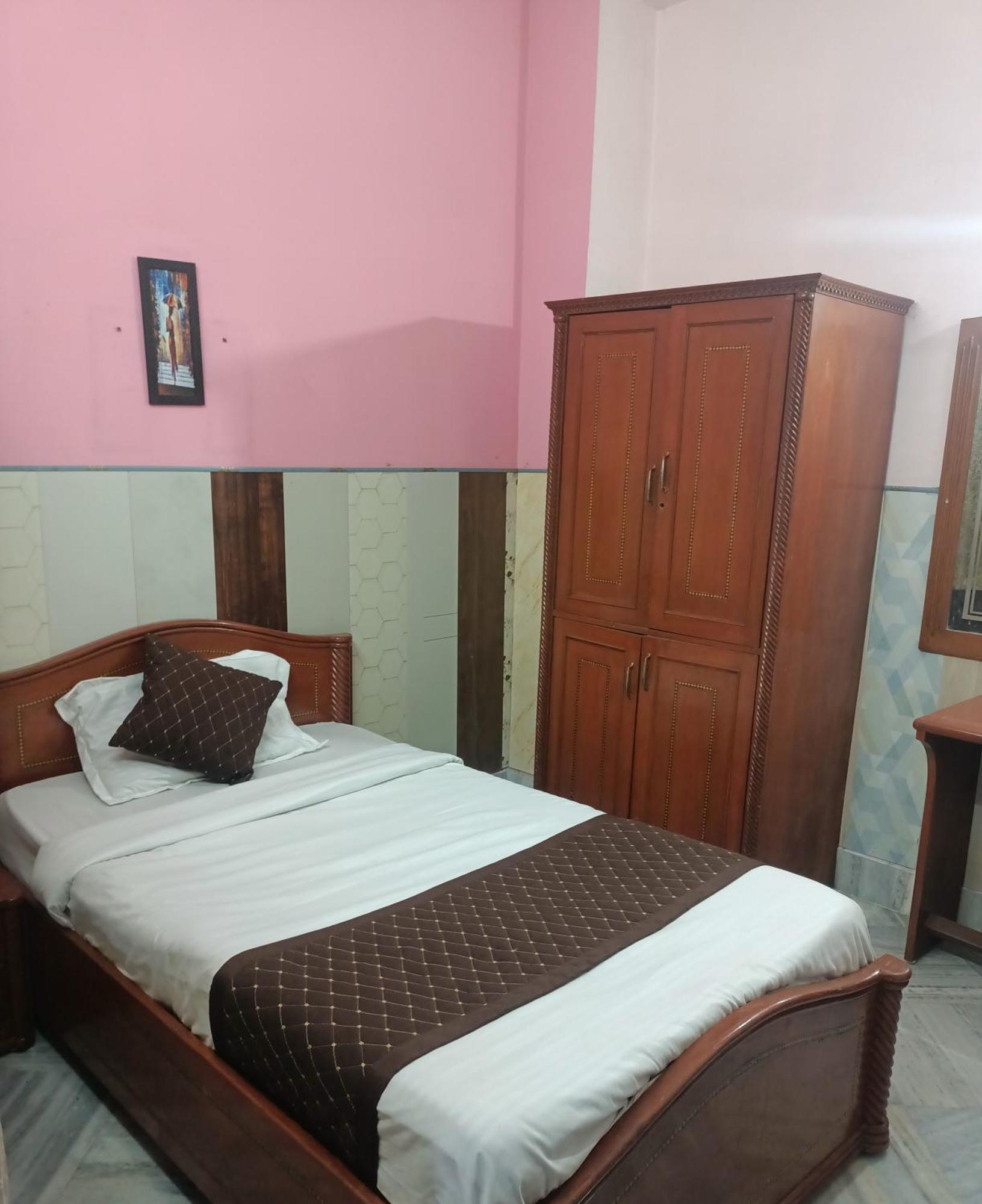 Hotel Riz Varanasi Exterior photo