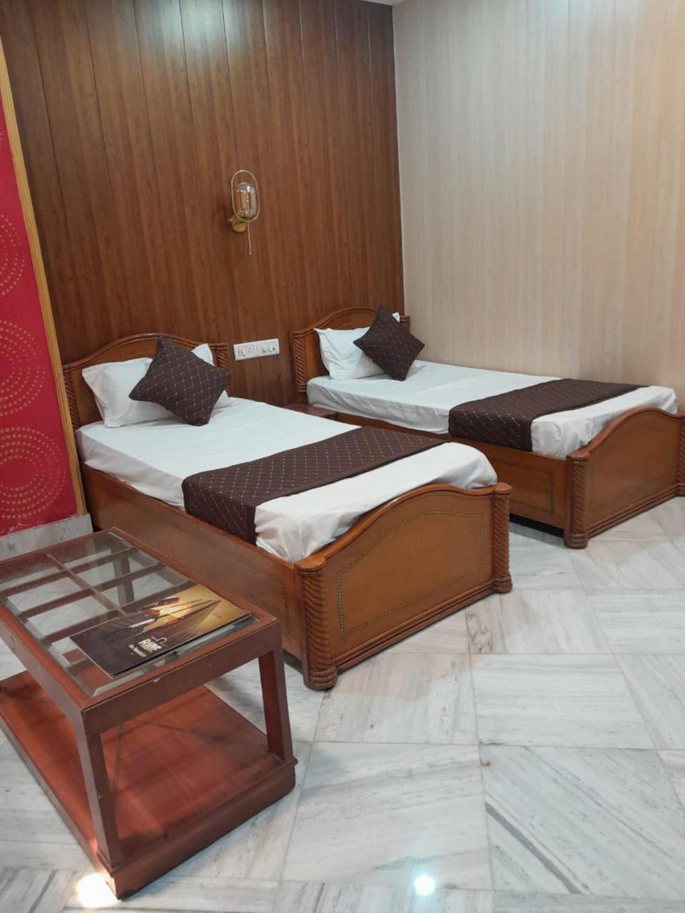 Hotel Riz Varanasi Exterior photo
