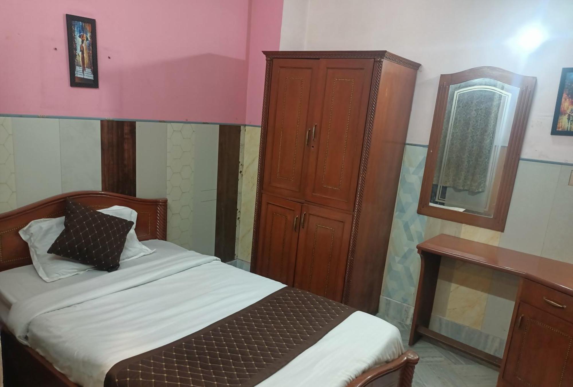Hotel Riz Varanasi Exterior photo
